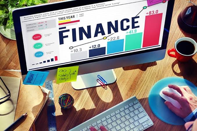 The Major Difference Between Accounting and Finance